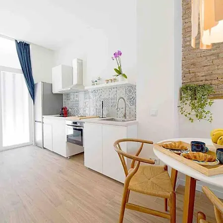 Apartamento Chic Avec Terrasse, Lumineux Et Calme 2